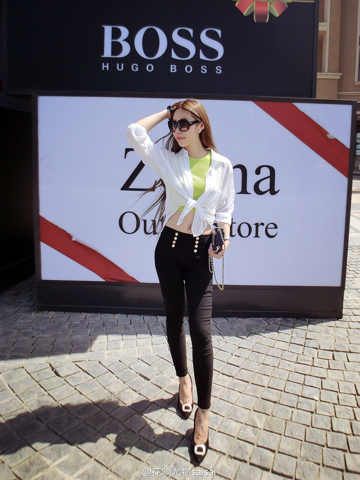 花哨尤物saisai的微博列表微女郎